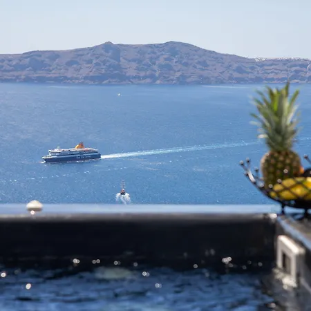 Nk Cave House * Firá