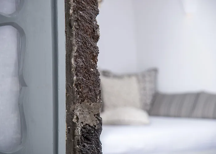 بيت للعطل Nk Cave House ثيرا