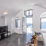 Nk Cave House サントリーニ